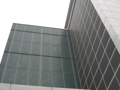 台中玻璃帷幕牆